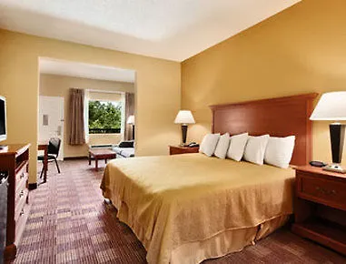Americas Best Value Inn I-240 Memphis
