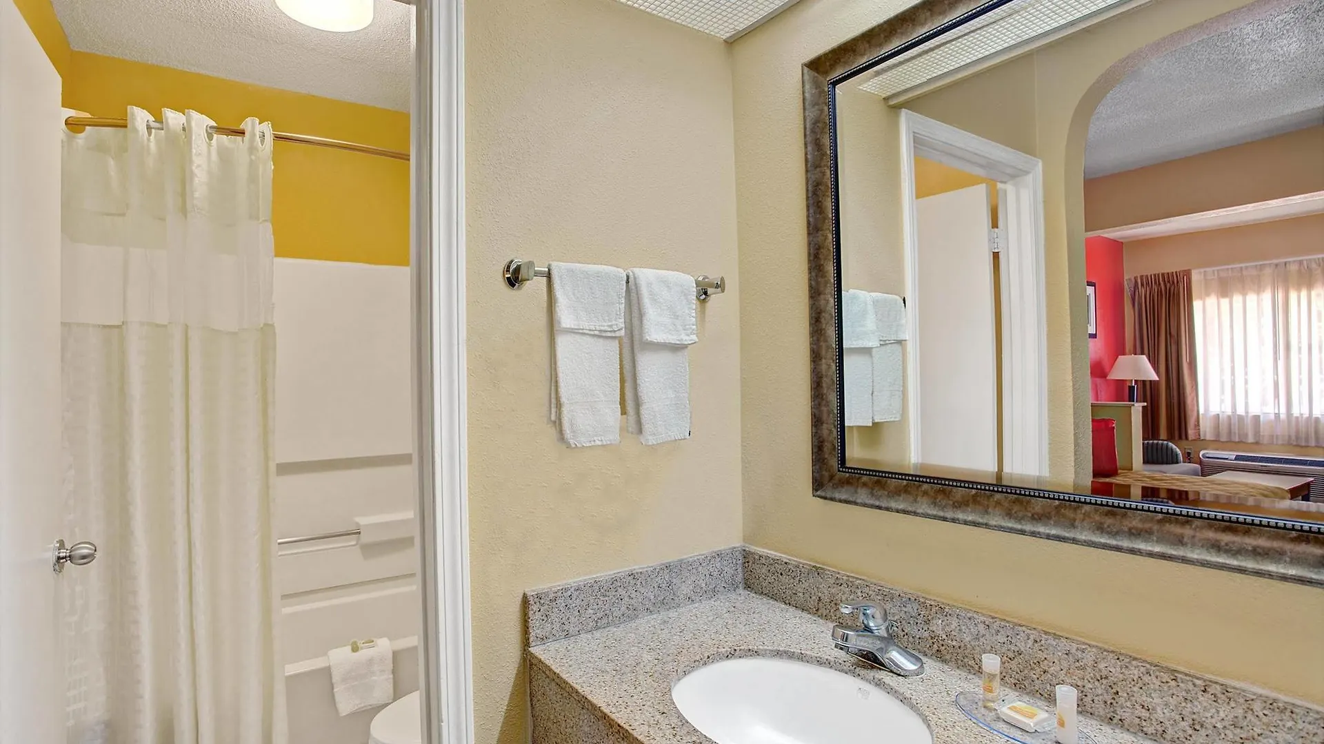 Americas Best Value Inn I-240 Memphis United States