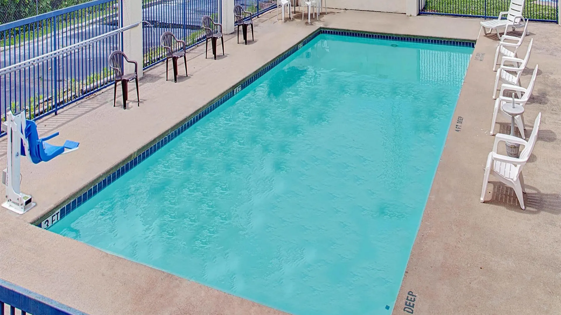 Hotel Americas Best Value Inn I-240 Memphis