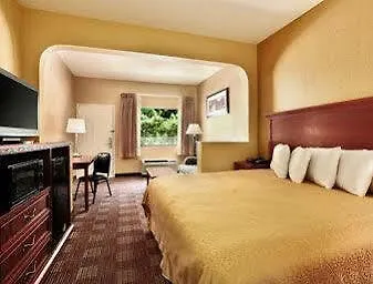 ** Hotel Americas Best Value Inn I-240 Memphis United States